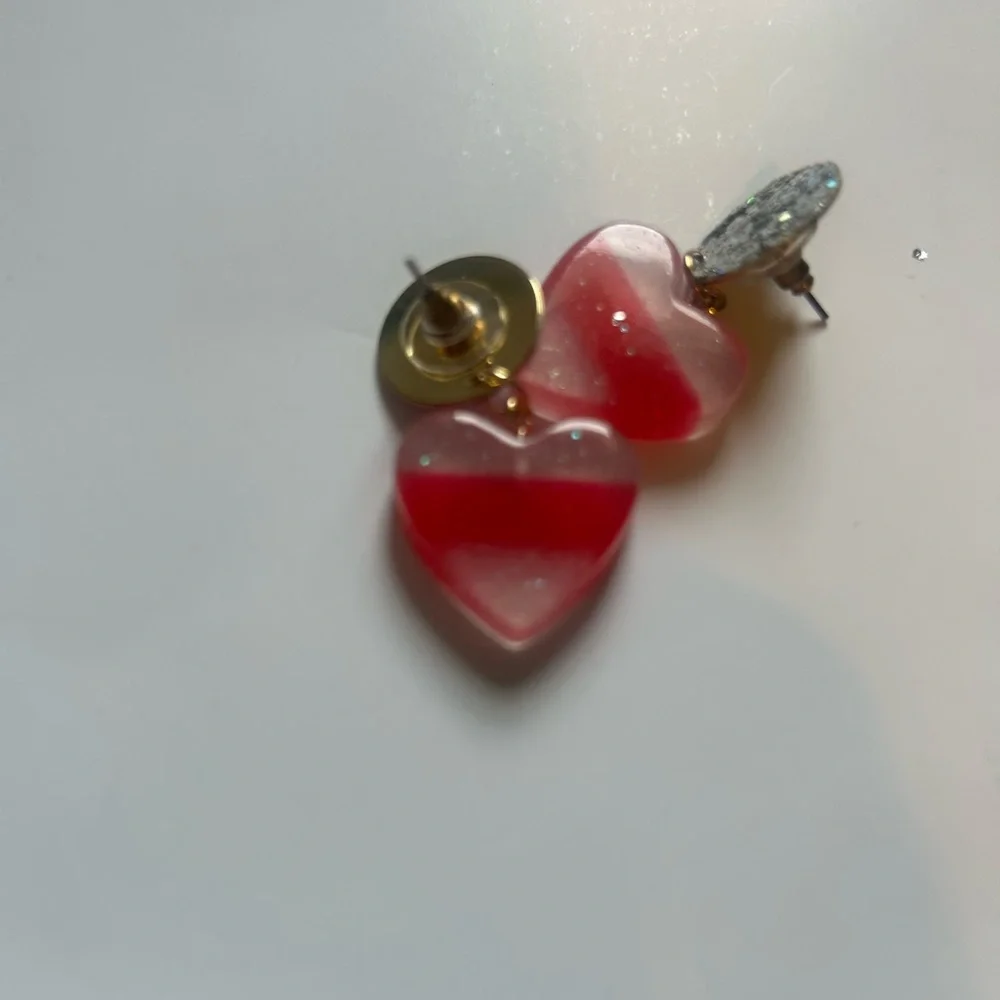 Heart-Shaped Red and Pink Earrings - Picture 7 of 7